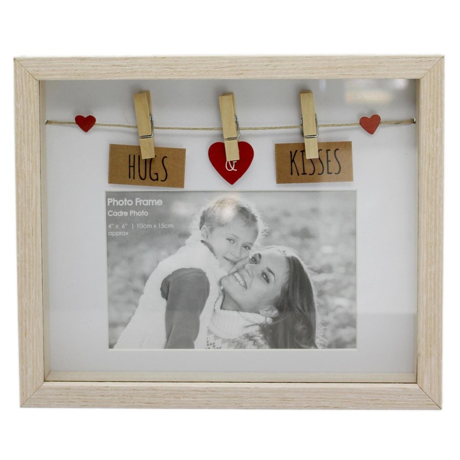 Home Accessories Carousel Shop Photo Frames | Clothes Line Wooden Box Frame With Pegs For 6 X 4 Photo - Hugs And Kisses